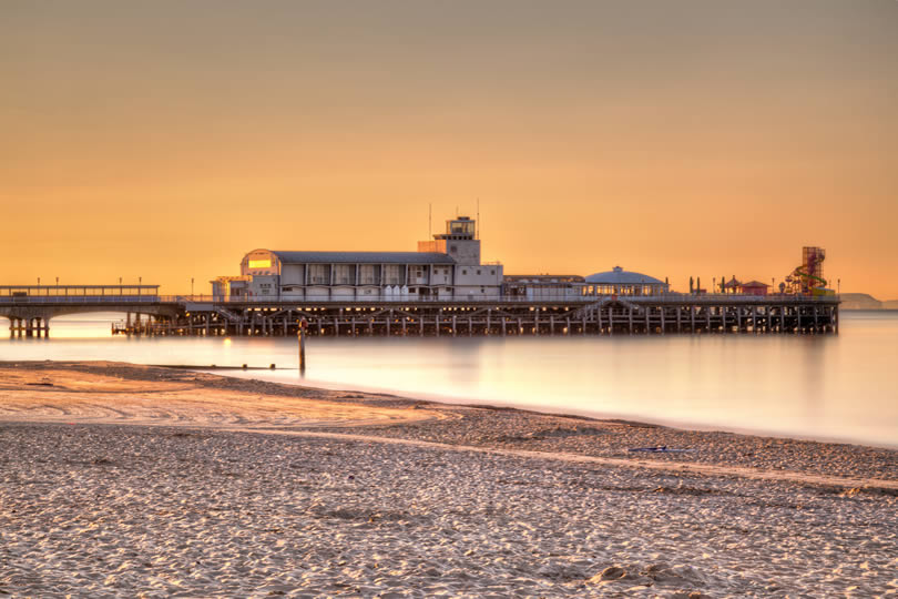 Sunrise Bournemouth Pier in England